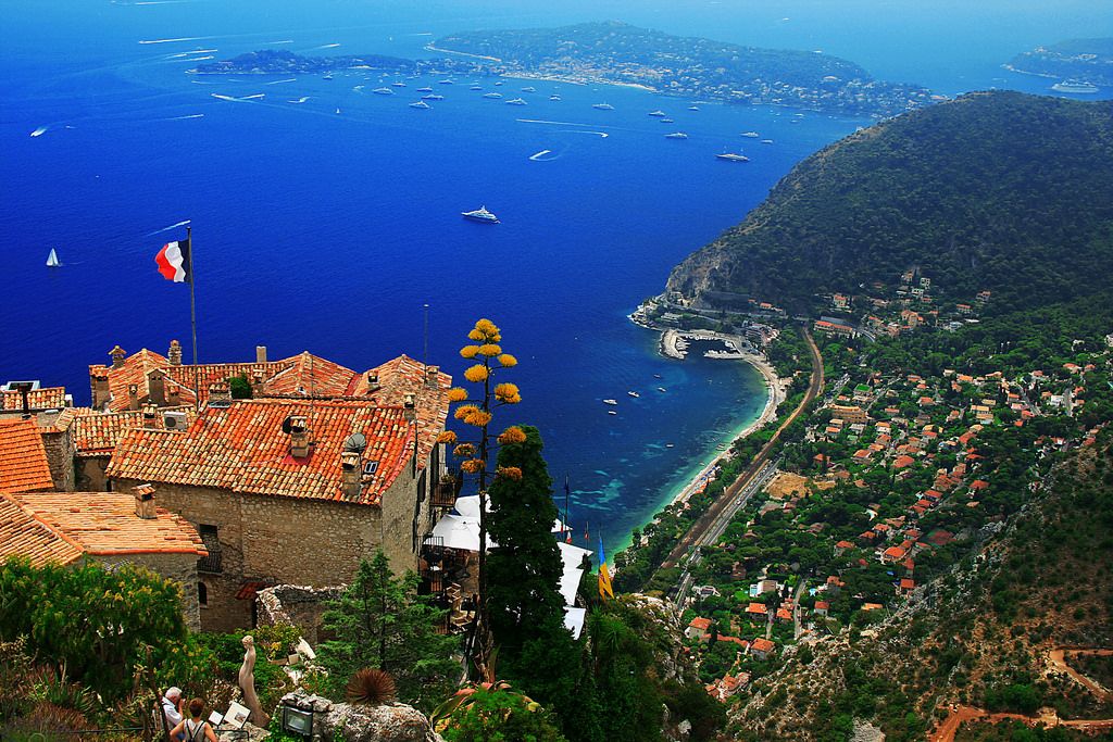 Eze
