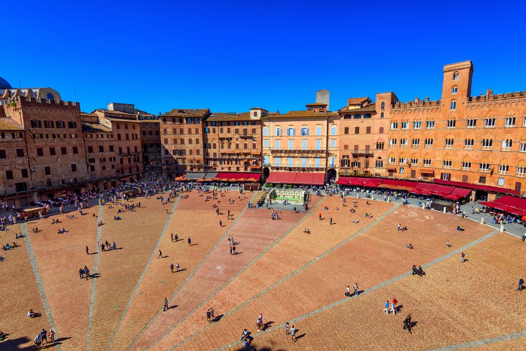 piazza del campo siena