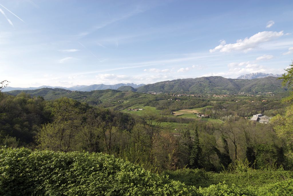 Montevecchia, Parco Curone