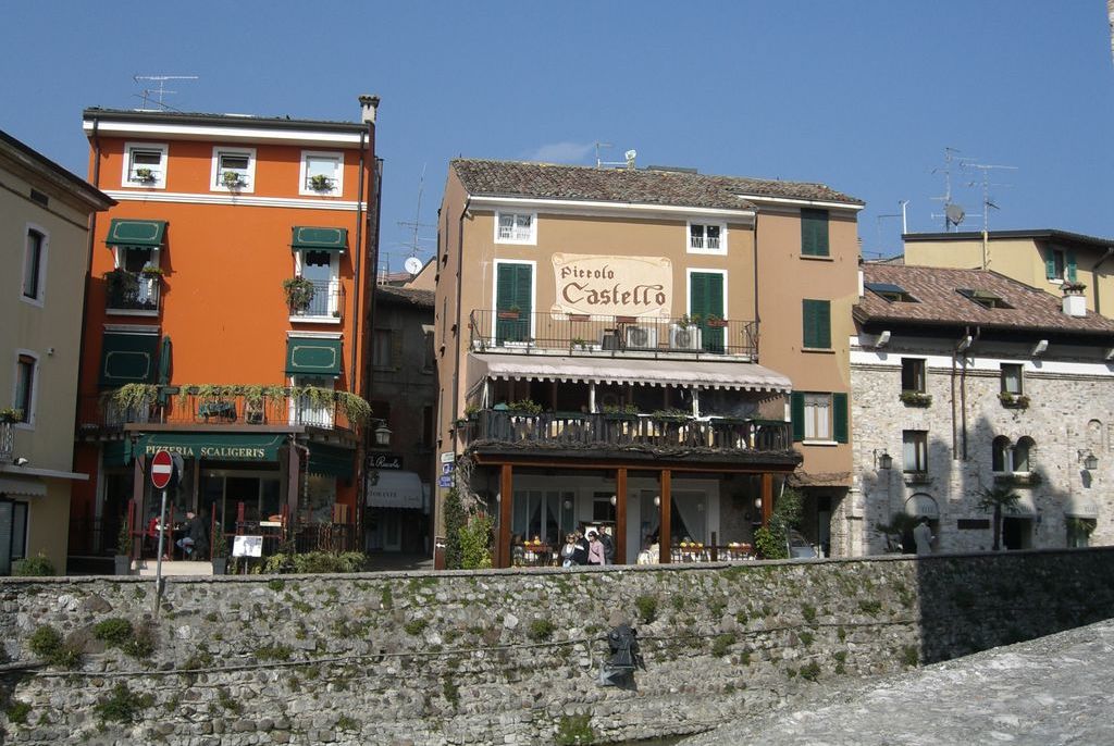 Sirmione, passeggiando in centro