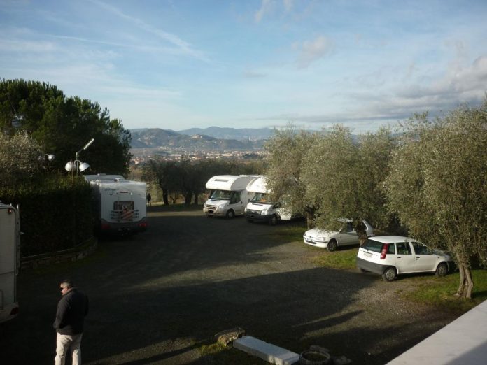 Area sosta AGR Cascina dei Peri - Castelnuovo Magra (SP)