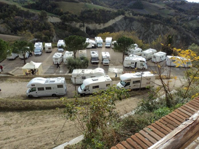 Area sosta Comunale Castignano - Castignano (AP)