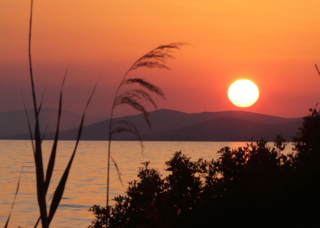 Fantastico tramonto sul mare