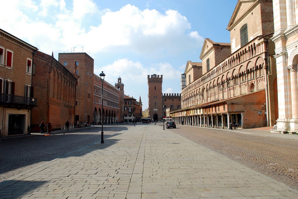 Piazza Trento e Treiste