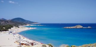 Spiaggia Su Giudeu, Chia