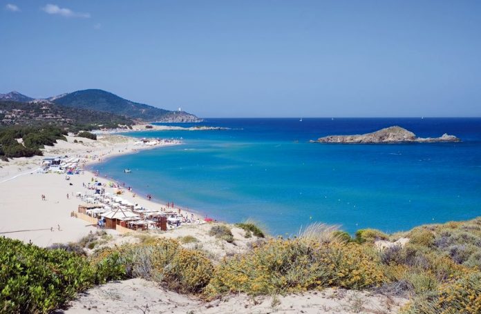 Spiaggia Su Giudeu, Chia