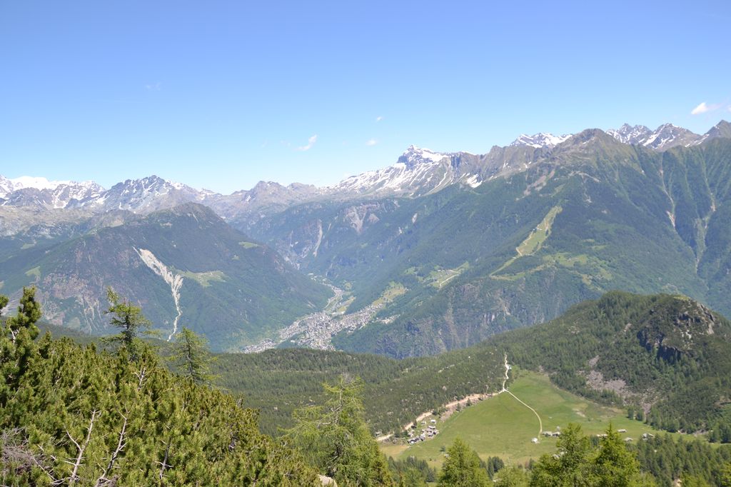 Valmalenco vista dall'Alpe Mastabia