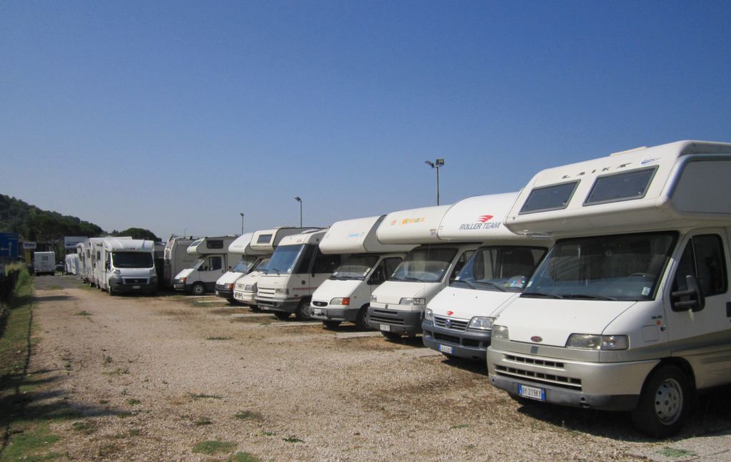 Camperland esterno