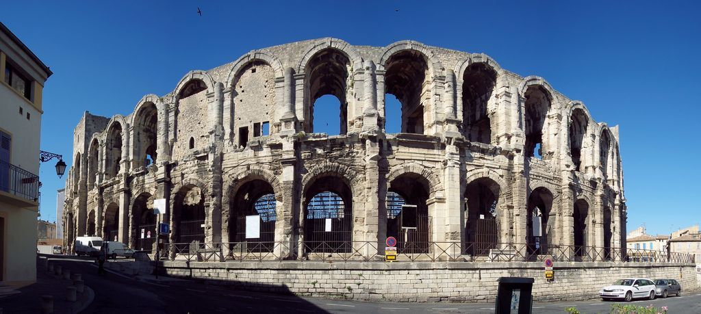 Arles