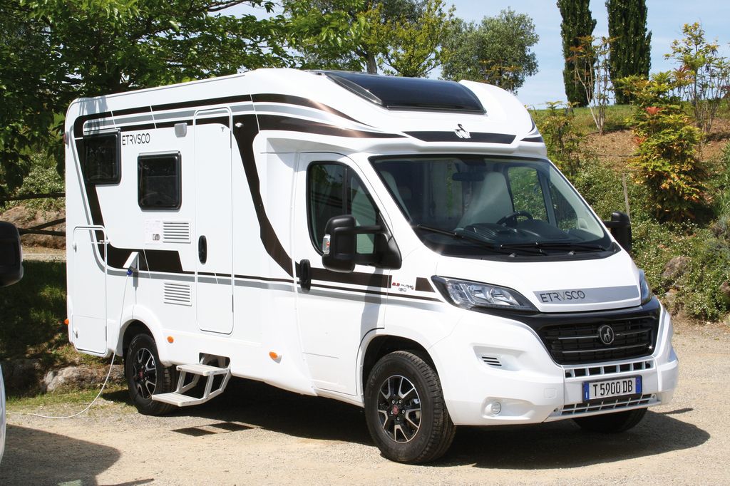Etrusco T 5900 DB il piu compatto