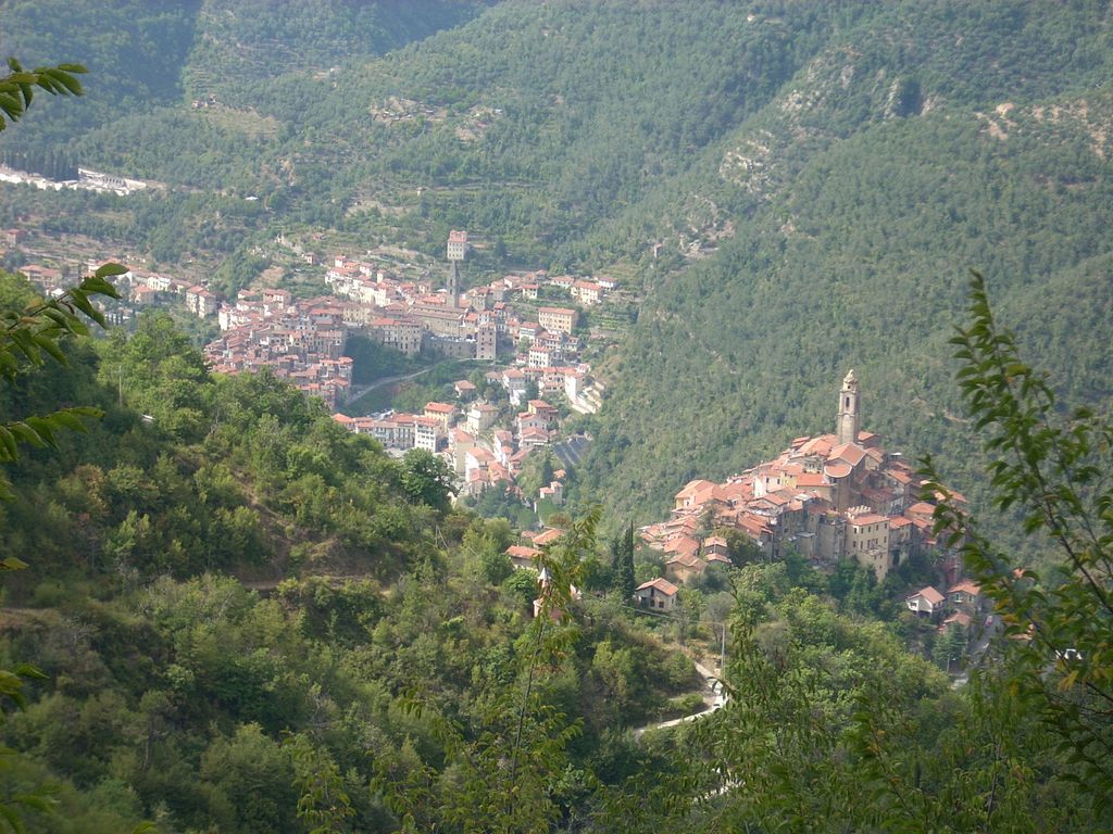 Pigna paesaggio