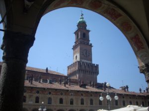 Vigevano piazza ducale e torre