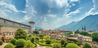 Trento il giardino del castello