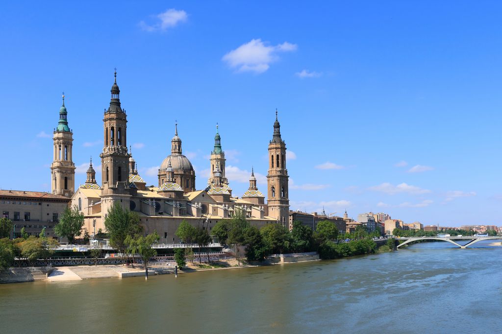 Basilica El Pilar Zaragoza, Spagna