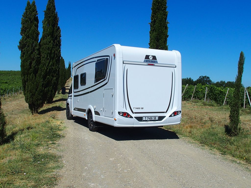 Etrusco T7400SB posteriore