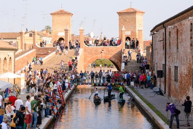 Festa a Comacchio per ‘sua maestà’ l’anguilla e Raduno Camper