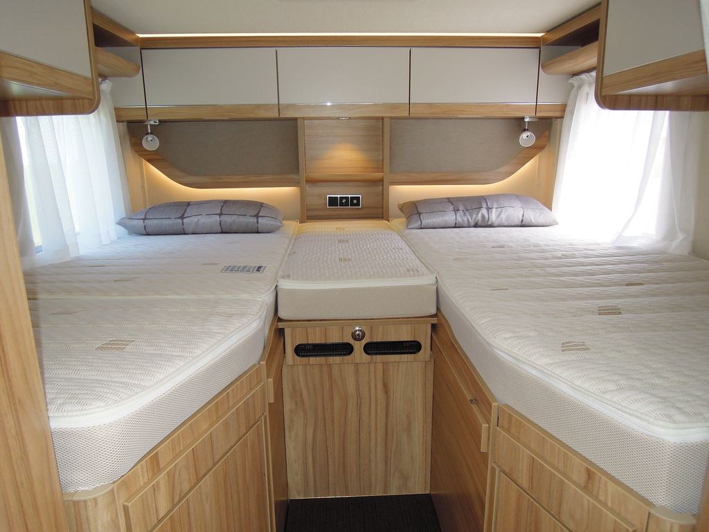 Letti gemelli sul Exsis 678
