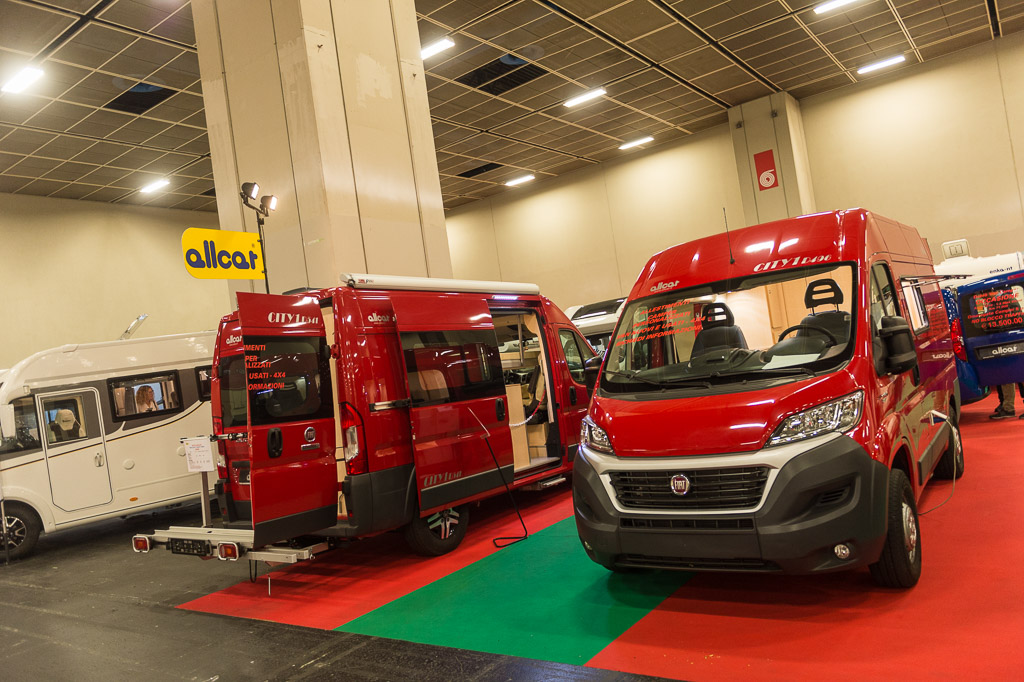A Tutto Camper-Esposizione Allcar