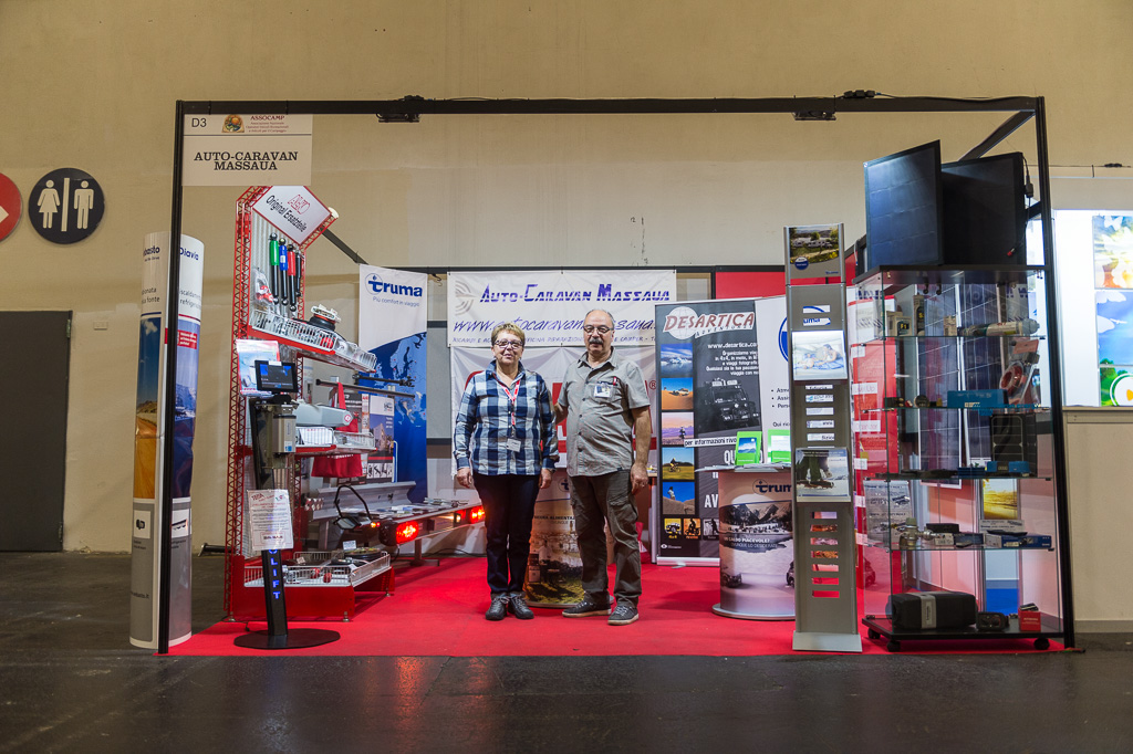 A Tutto Camper-stand Auto Caravan Massaua