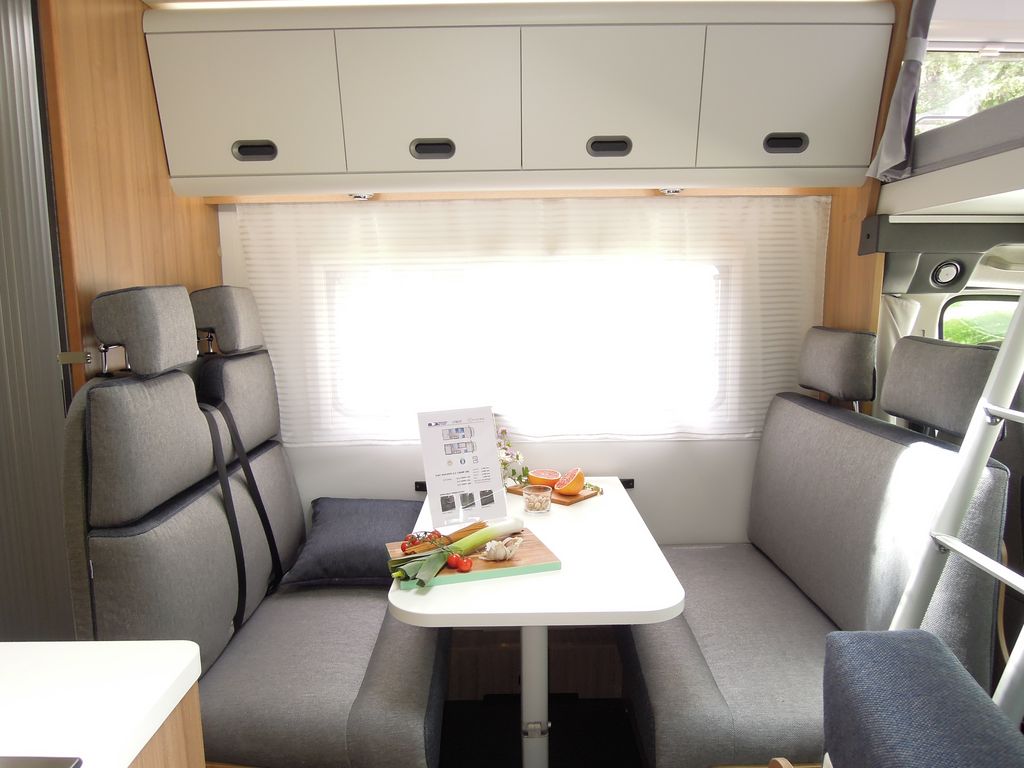 Dinette a parete sui mansardati