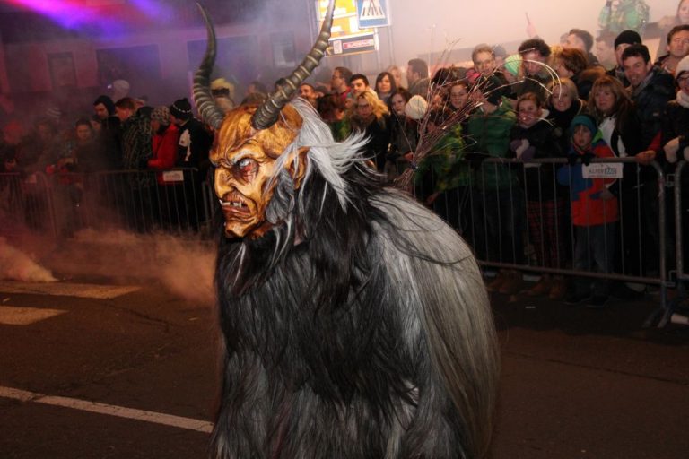 Sfilate dei Krampus nelle Dolomiti