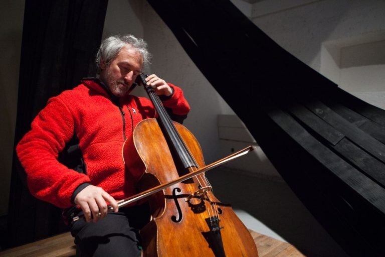 Fucina Bianca Arte Sella, il canto della natura