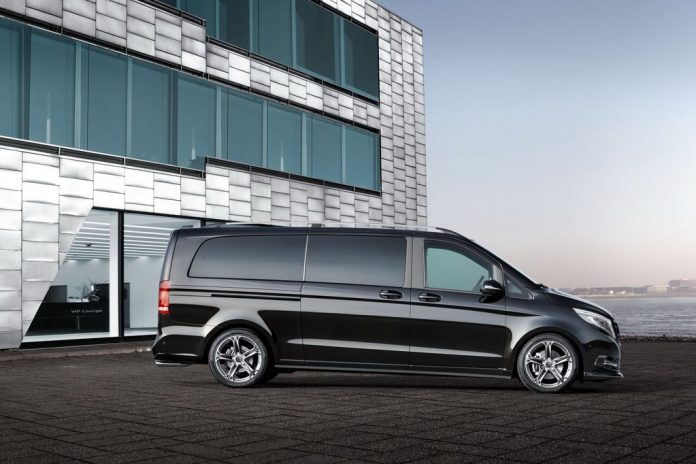Mercedes-Benz Classe V (W447) accessoriato con Brabus Business Lounge