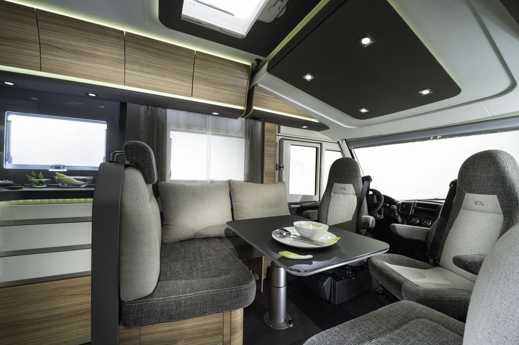 SONIC Plus 700 SL dinette