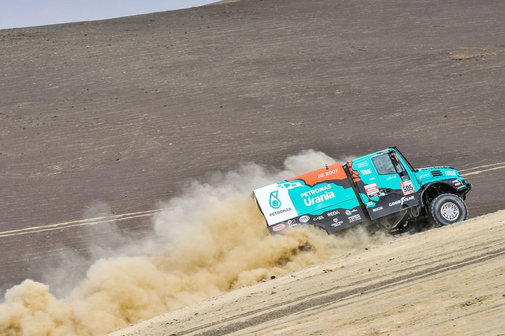 VILLAGRA Federico (arg), YACOPINI Adrian Artura (arg), TORLASCHI Ricardo Adrian (arg), Iveco, Petronas Team de Rooy Iveco