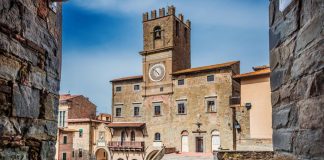 Cortona Piazza della Repubblica