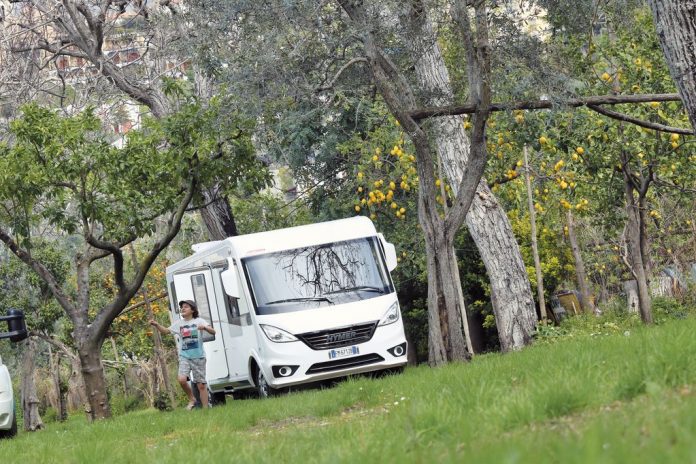 Test Hymer Exsis-i 594