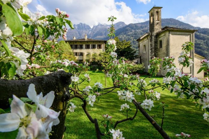 Palazzo Vertemate Franchi