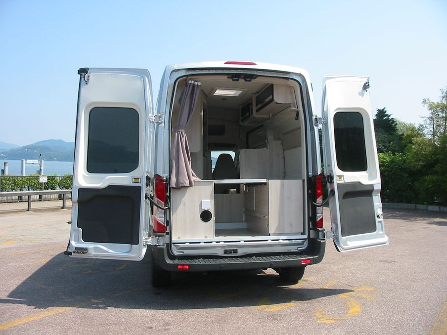 Dexter 560 AWD