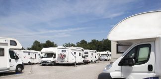 Mandarini e Moggi Caravans Milano