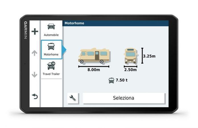 GARMIN Camper 890