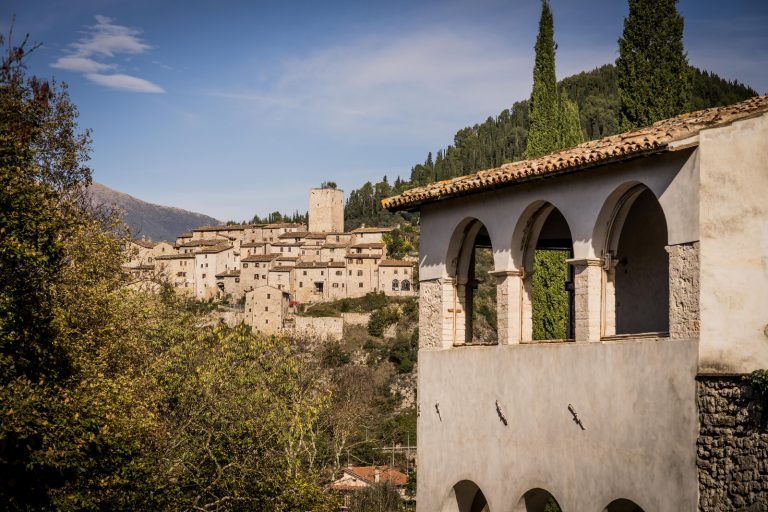 Amor d’olio ad Arrone (Tr), Umbria, Itinerari di Gusto e Amore