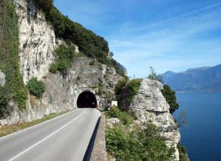 Lago di Garda: dolce mare del nord Lago di Garda