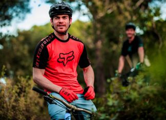 Guanti FOX MTB: massima sensibilità o massima imbottitura?