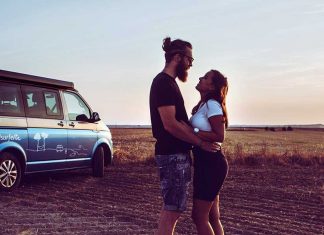 Libero e indipendente con il noleggio camper Roadsurfer