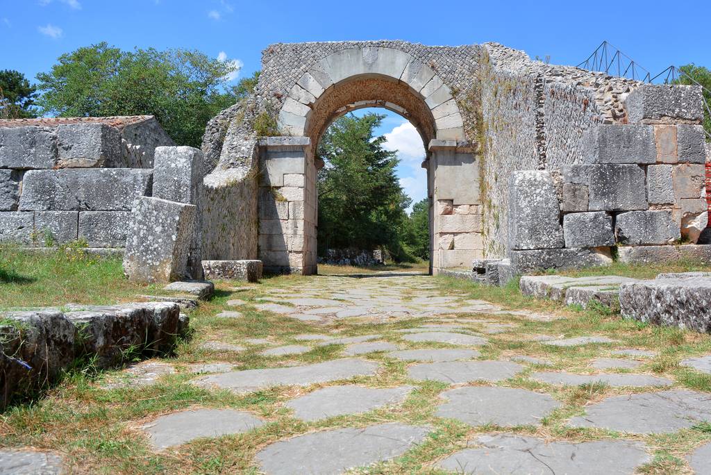 Sepino antico borgo