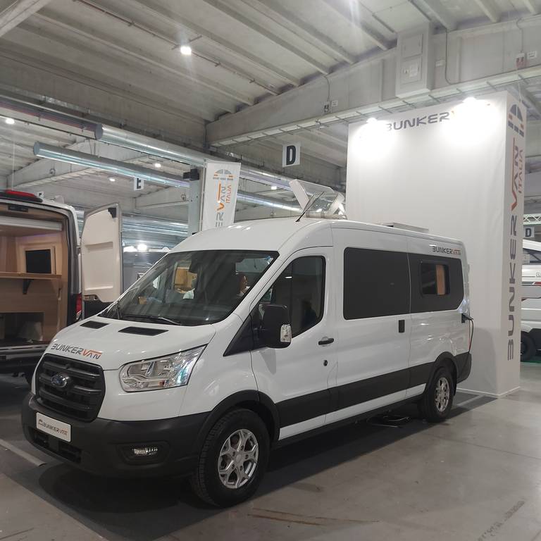 Bunkervan van