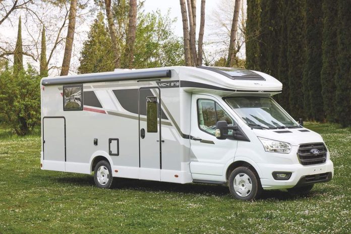 McLouis camper