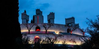 Notturnale 2026: le aperture serali al Vittoriale degli Italiani, tra il Mausoleo illuminato e il cielo stellato sul Garda